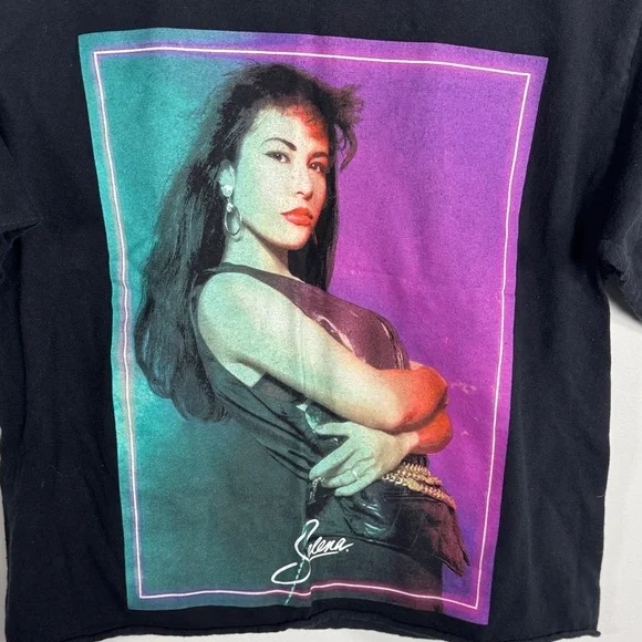 Selena Quintanilla Official Merch Graphic Crop Top Size S - Picture 2 of 6